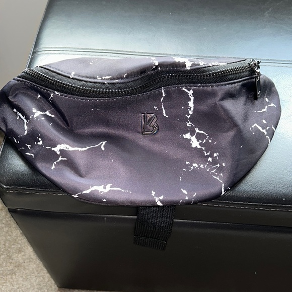 BuffBunny Bags Buffbunny Adjustable Belt Bag Poshmark